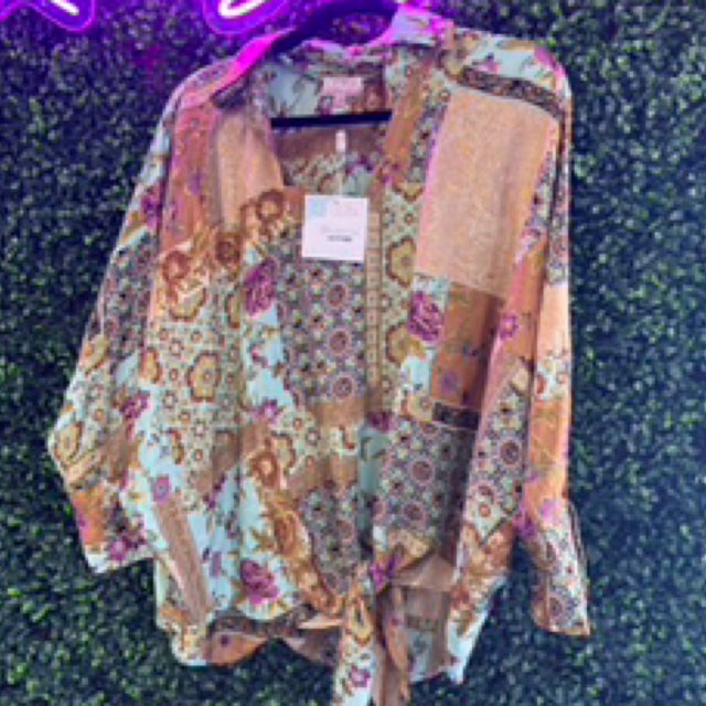 Clothing | Rendezvous Boutique